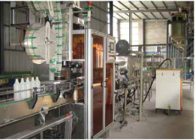 Ji bo şûşeyên PVC û PET makîneya nîşankirina qiraxa şilebar a avî û rustî