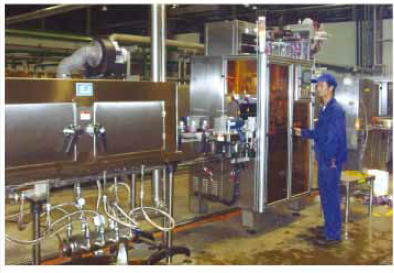 Ji bo şûşeyên PVC û PET makîneya nîşankirina qiraxa şilebar a avî û rustî