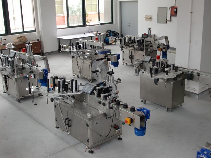 Bottleûşeya çarşefê makîneya nîşankirina asoyî ya du alî aliyê konteynirê rêkûpêk an bêserûber