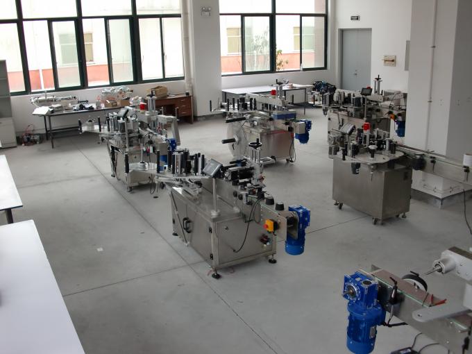 Leza bilind du qat alîgirê nîşankirina makîneya rûnê hîdrolîk