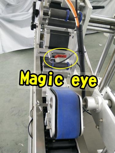 Leza bilind Delta servo nîşankirina makîneya nîşankirina şûşeya motorê ji bo şûşeyên dora biçûk