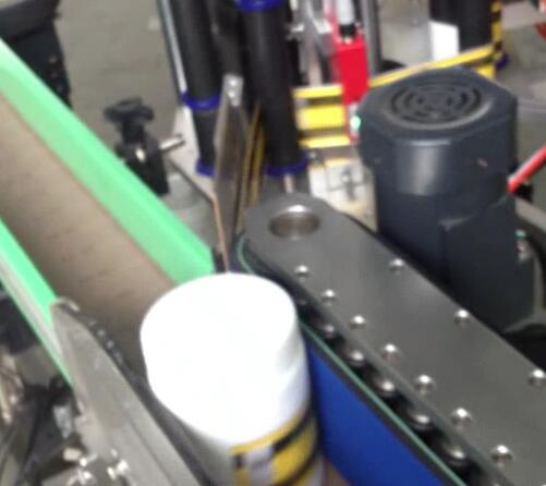 Makîneya Nîşankirina tleûşeyê Round, makîneya şûşekirin û nîşankirinê ji bo şûşeya binerd