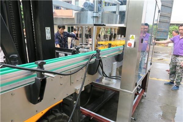 Dîmendera laş a PLC Makîneya Nişankirinê ya Rotary Sticker tleûşeyek efektîv