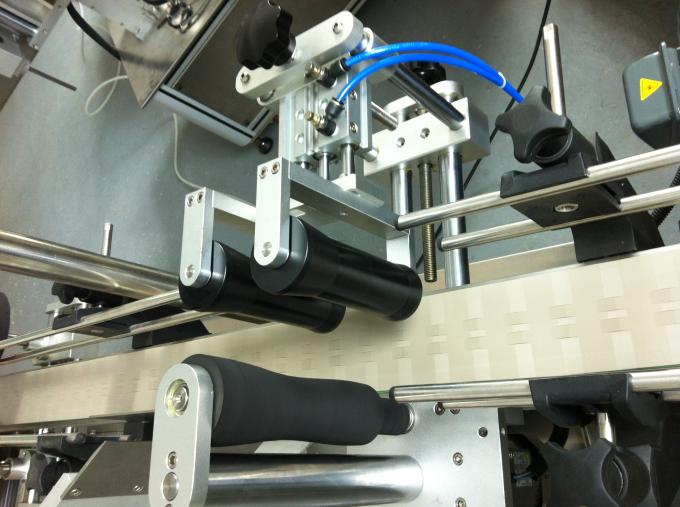 Machineûşeya ûşeyê Amûreya Nîşankirina Sticker a Devera Xweser, Makîneya Nîşankirina Cama Glass